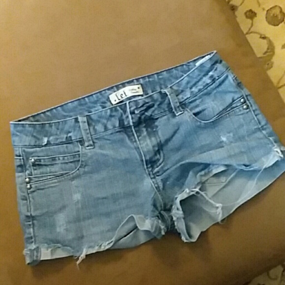 Denim Shorts - Picture 3 of 7